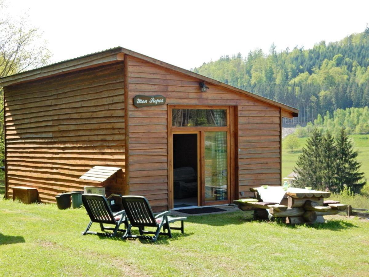 Cosy Holiday Home With Garden In Walscheid Eksteriør billede